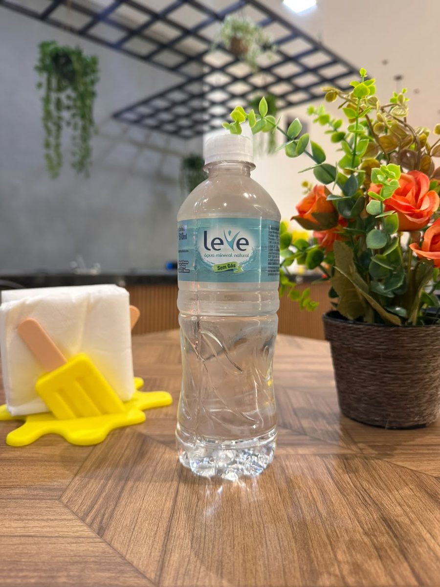 AGUA SEM GAS